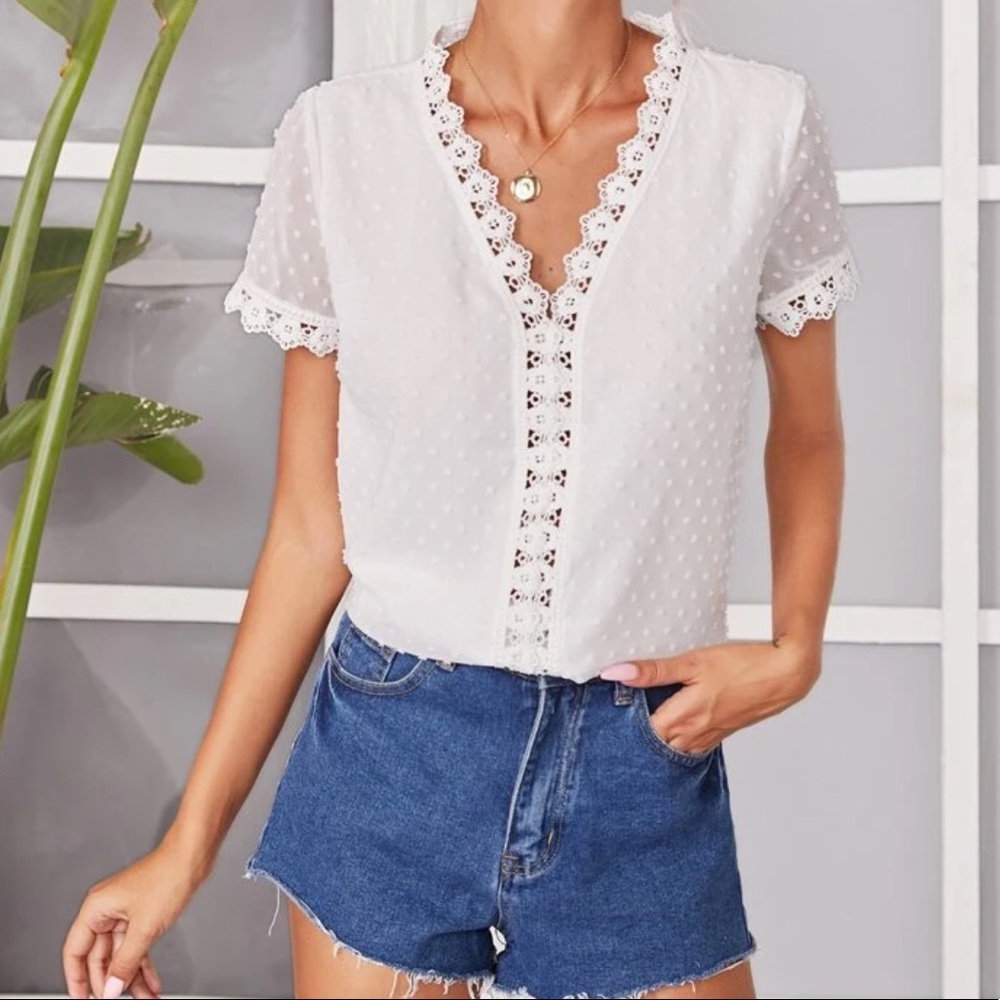 **NEW**  Boho v neck contrast lace blouse white